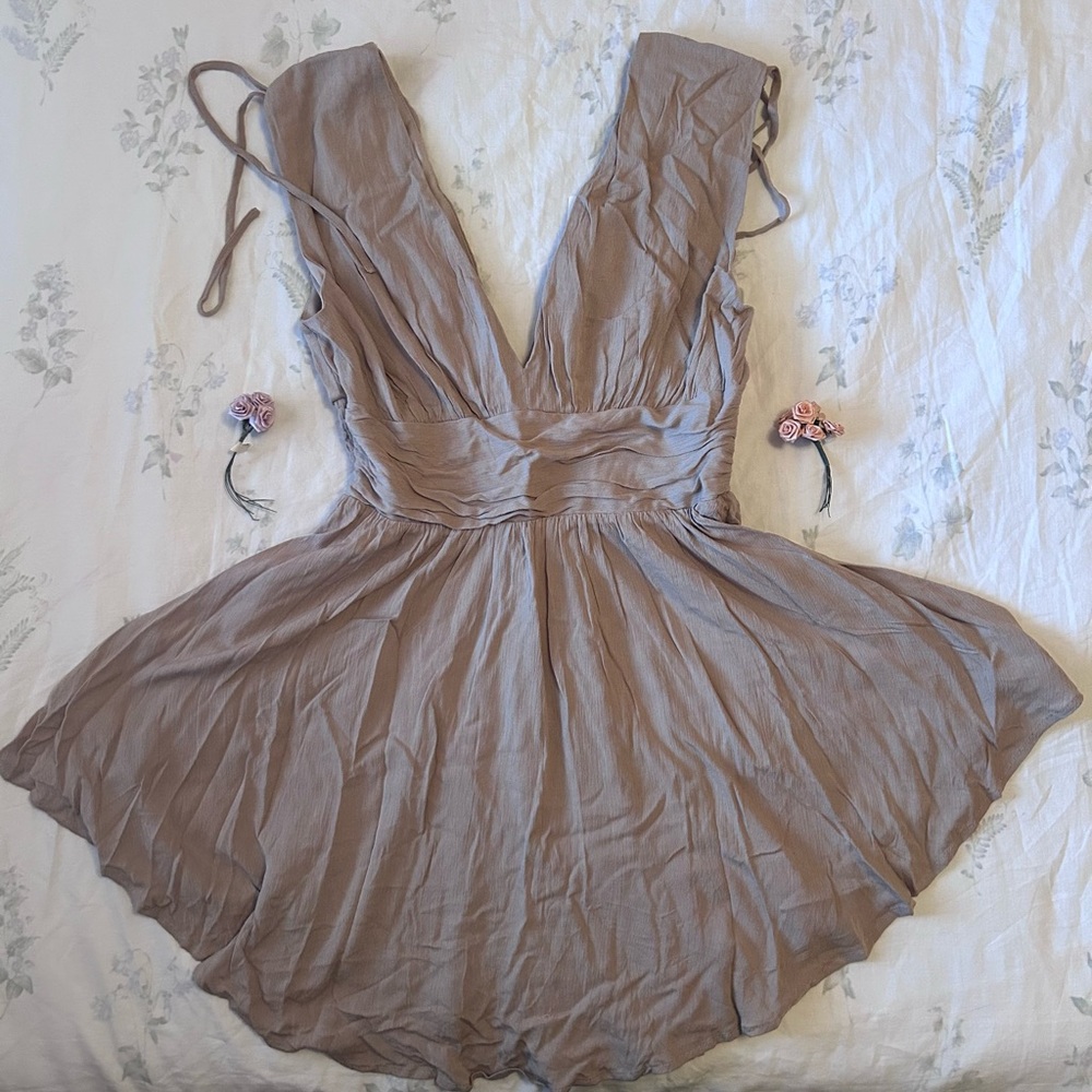Windsor Natural Sleeveless Dress
